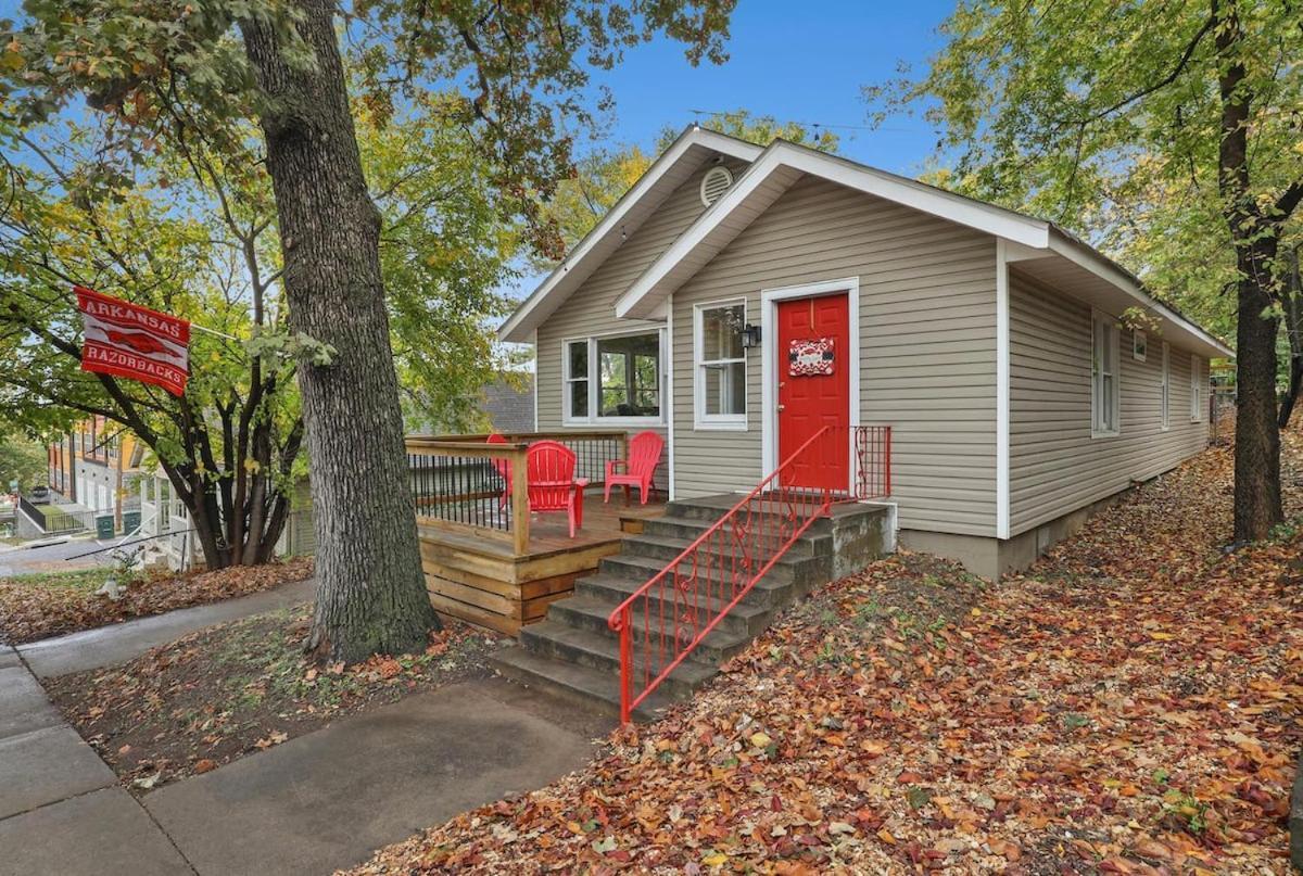 Little Red-Easy 1 2 Mi Walk To Uofa Campus Villa Fayetteville Exterior foto